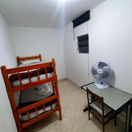 Hostel Airport Rooms Diadema Buitenkant foto